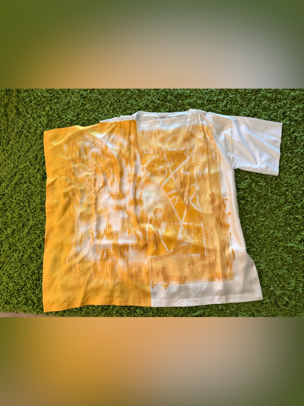 Salvatore Ferragamo Cream and yellow Lightweight Top - Picture 2 of 8